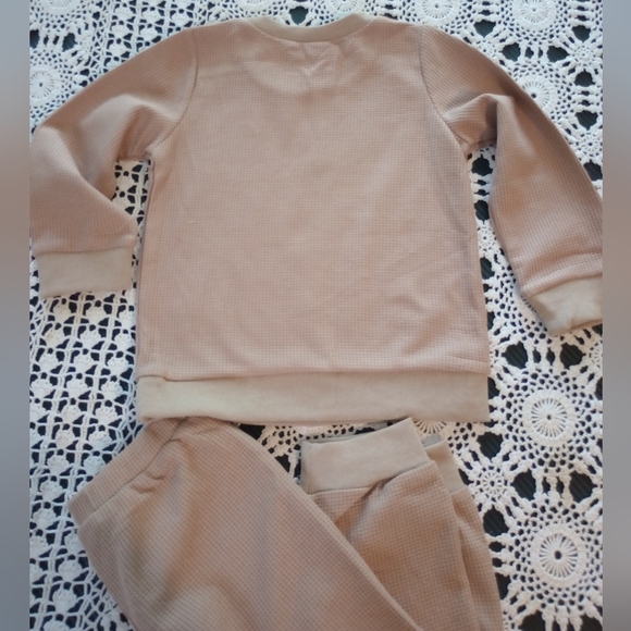 NWT PatPat Unisex 2 piece outfit size 3 year boys girls - Picture 4 of 4
